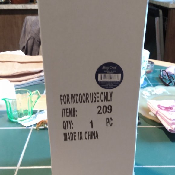 Stony Creek Hydrangea & Butterfly Light - Picture 4 of 11